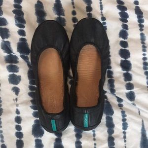 Women’s tieks size 6 black worn once